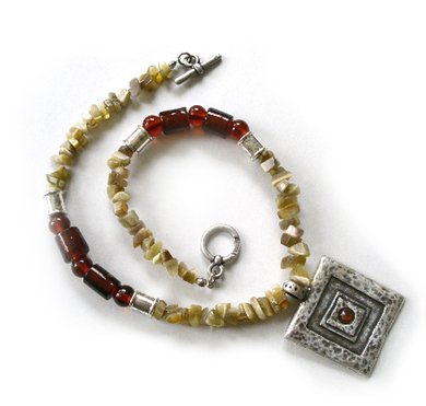 front-page-dual-brown-side-images